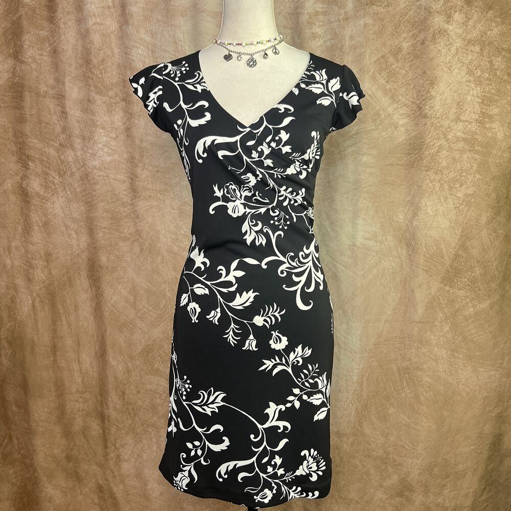 Vintage 90s Floral Dress Midi Faux Wrap V Neck Flutter Sleeve Whimsigoth Indie